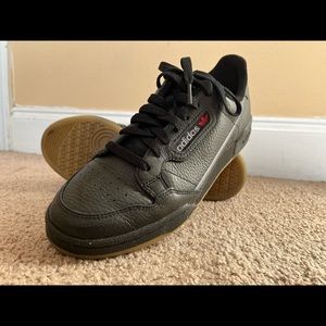 Men’s Adidas Continental 80: Black/Gray/Gum